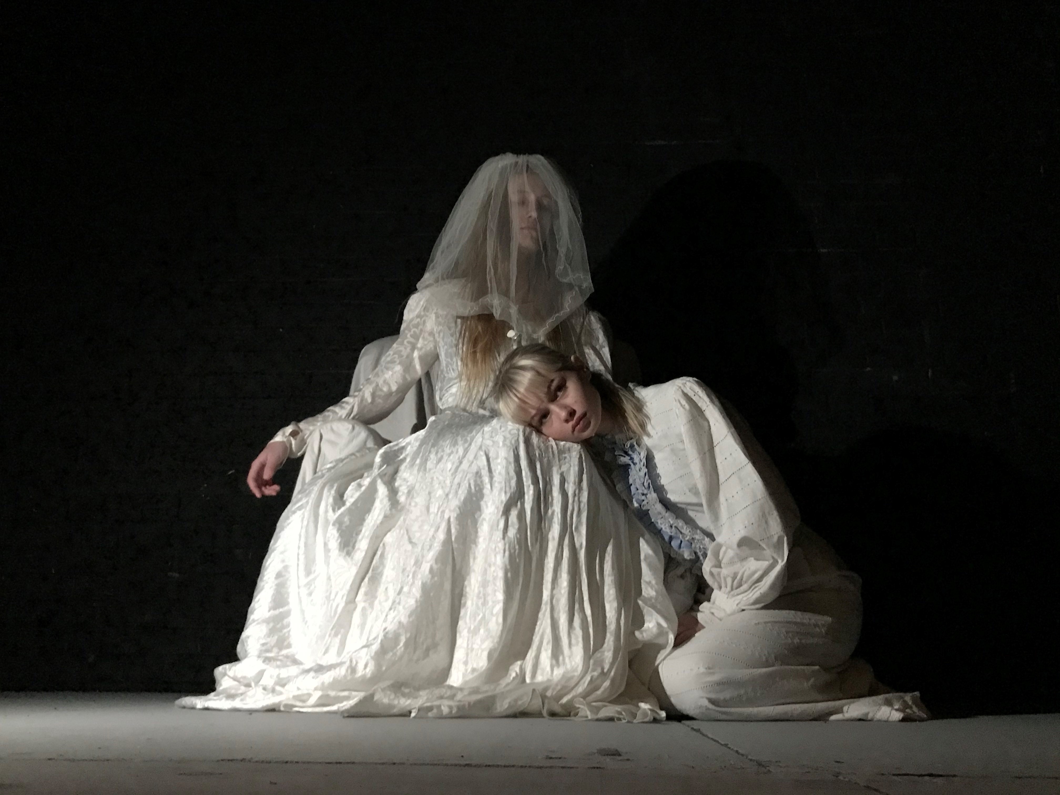 Miss Havisham Estella 1