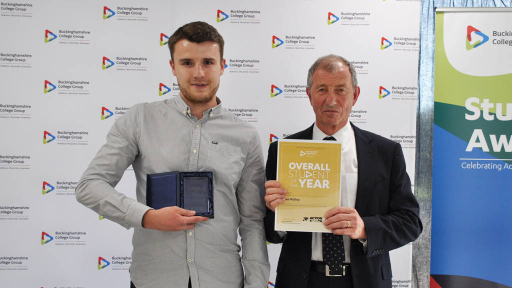 Student Awards Slideshow 2019 07