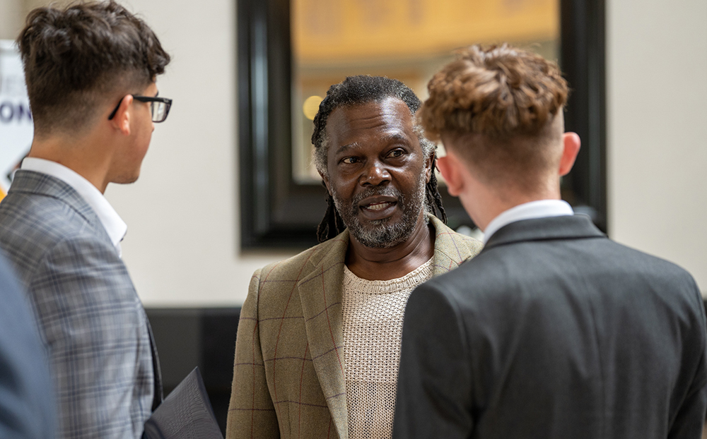 pjea levi roots 1000